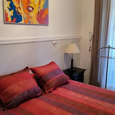 Judith Apartment-lovely Duplex In Lejlighed